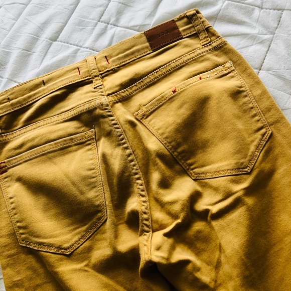BDG Mustard Denim - Picture 6 of 6